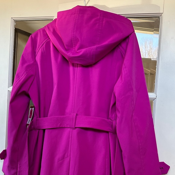 London Fog Women's Fuchsia Trench Coat - Picture 4 of 5